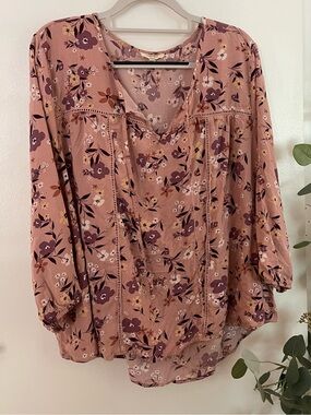 Dusty Rose Floral V-Neck Blouse
